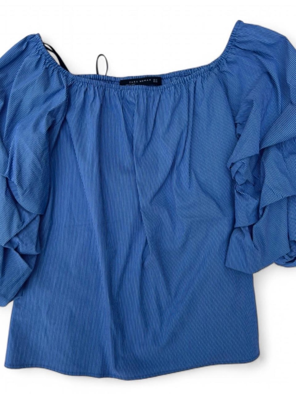 Zara Off the shoulder ruffle puff sleeve top - blue striped - Medium - NWOT